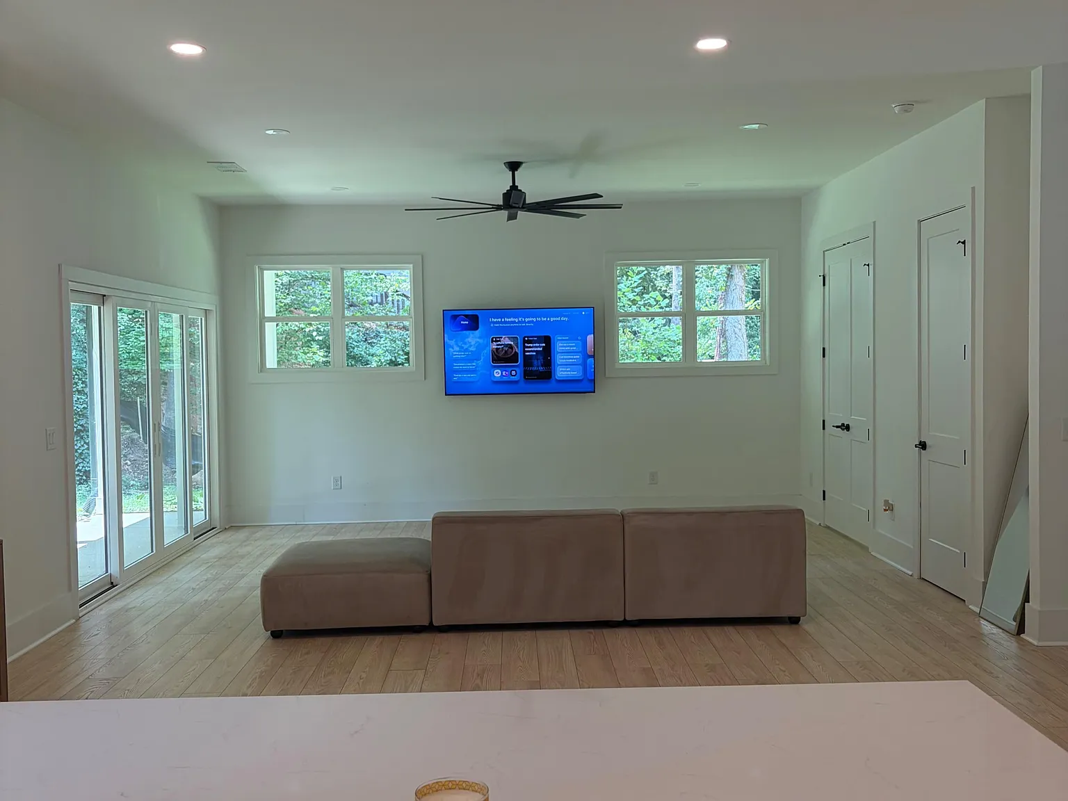 4 bed, 3.5 bath, 3600 sqft, $1,364 — Photo 3
