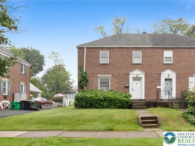 1554 Liberator Ave, Allentown, PA, 18103