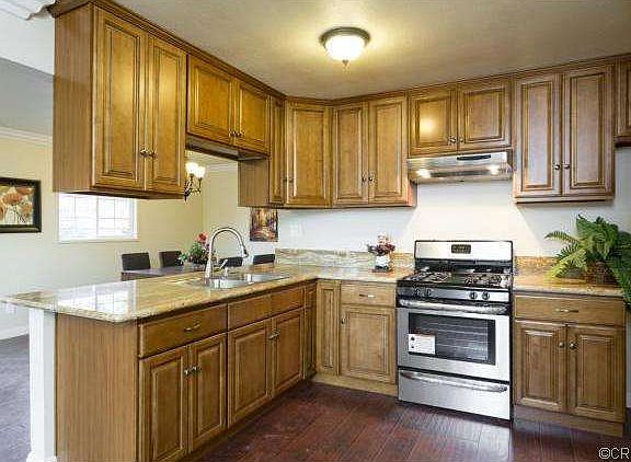 5th image of 826 Orrington Ave