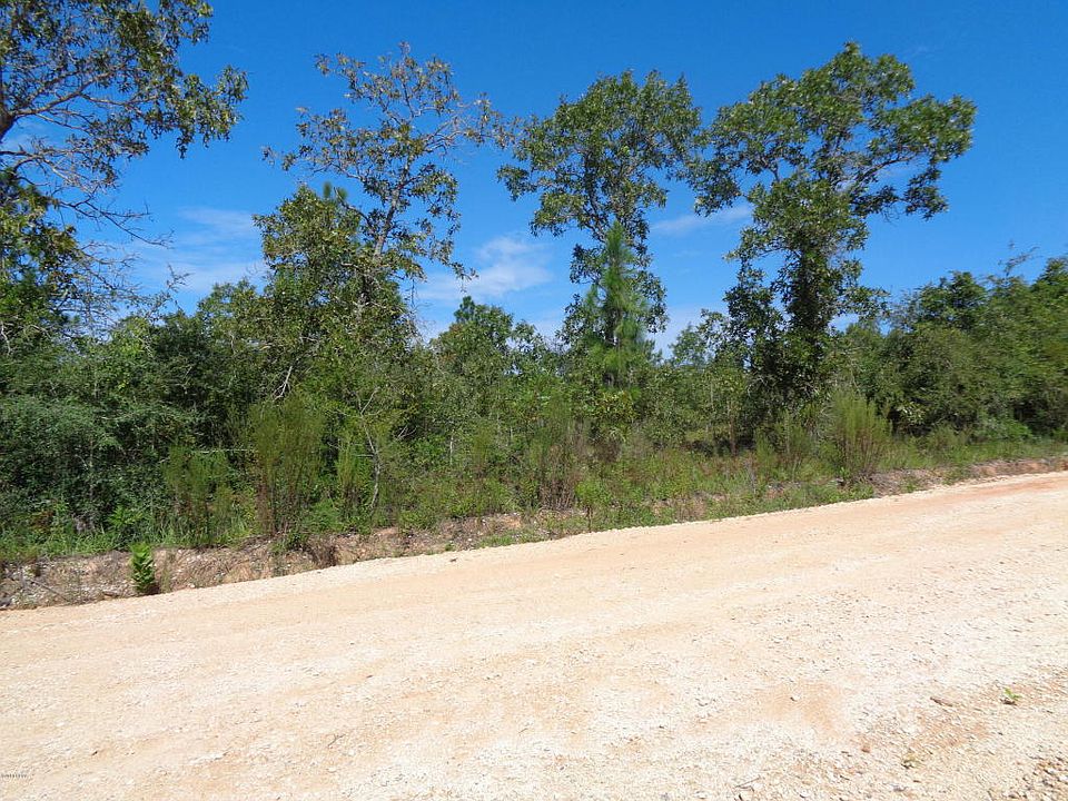 2nd image of 2898 Outlook Ln