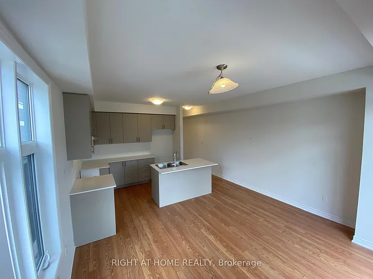 426 Okanagan Path — Photo 5