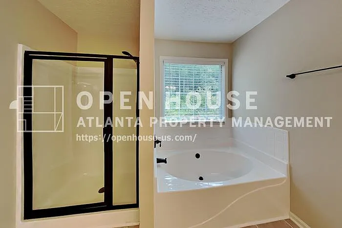 7435 Calm Springs Dr — Photo 11