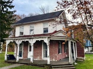 4856 Huckleberry Rd, Orefield, PA 18069