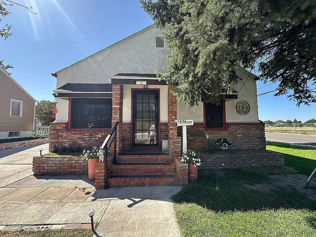 Property main image