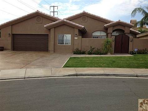 Gorgeous pool home on cul-de-sac