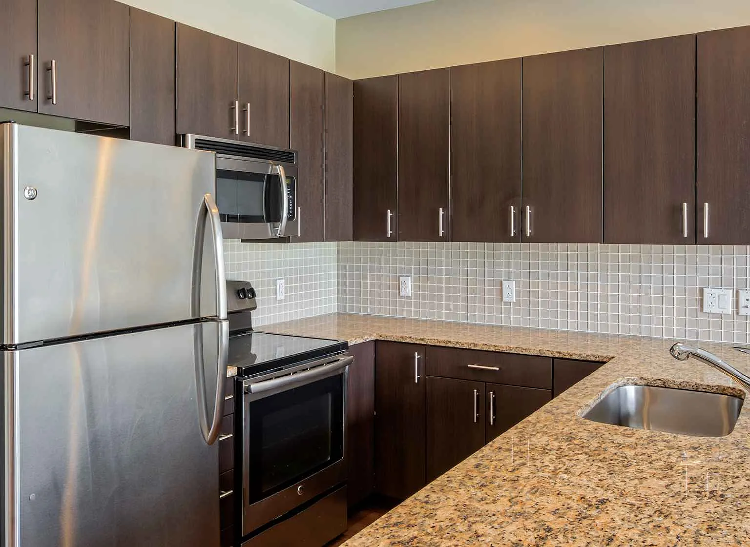 SouthStar Lofts — Photo 2