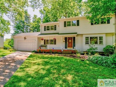 1030 Hillside Dr, North Brunswick, NJ, 08902