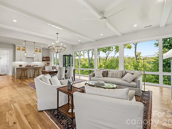 4th image of 162 Riverbend Forest Dr