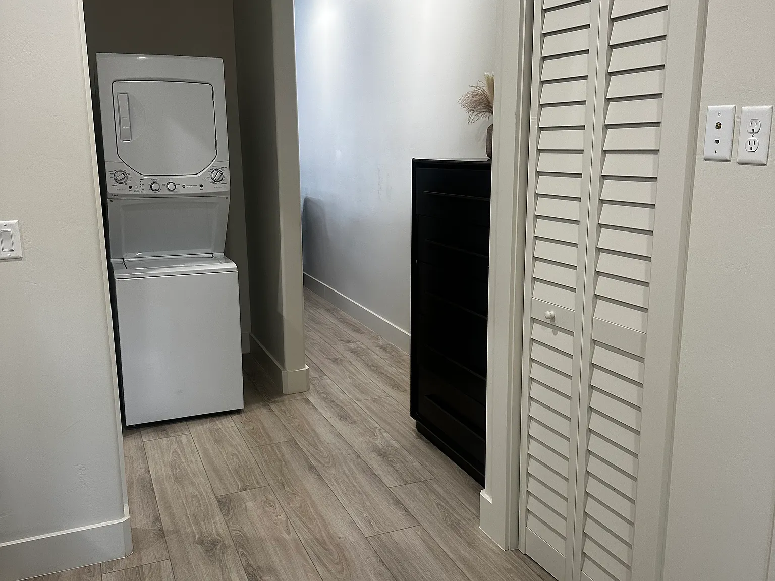 1 bed, 500 sqft, $1,500 — Photo 3