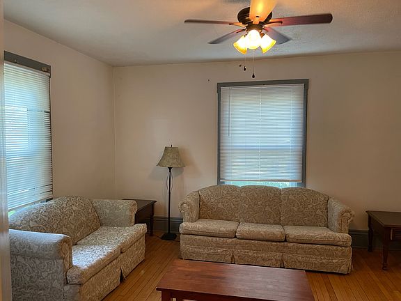 4th image of 1130 S Forest Ave APT 1