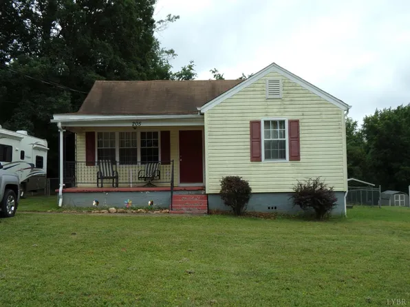 205 Tyree Cir, Madison Heights, VA 24572