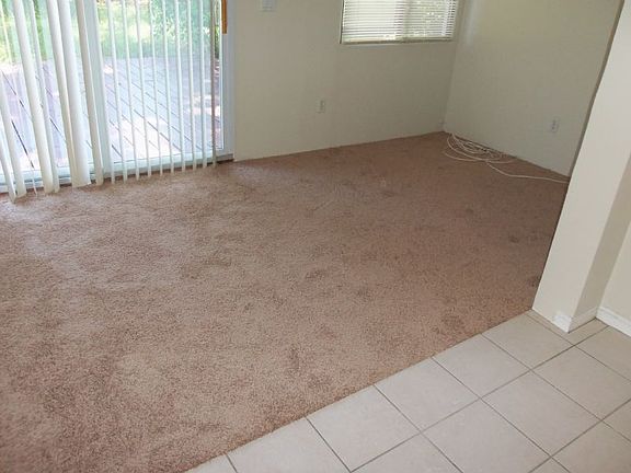 4th image of 2121 Barcelona Dr