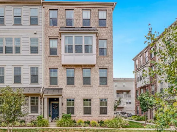 408 Pullman Pl, Manassas, VA 20111