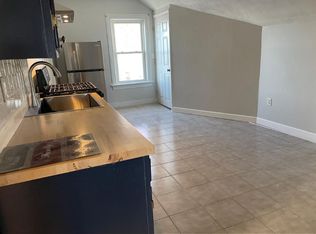 40 Vine St #3, East Providence, RI 02914