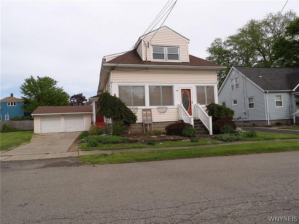 1st image of 135 Elmwood Ave