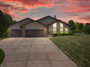 4848 Riverside Rd, Waterford, WI 53185