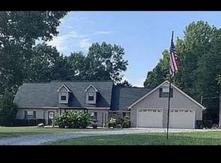 415 Claude Posey Rd, Cherokee, AL 35616