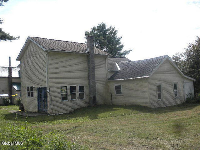 4th image of 2111 State Route 165