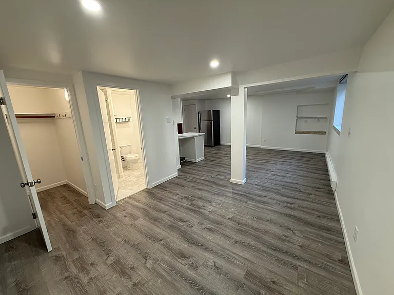 4207 Phinney Ave N #B — Photo 6