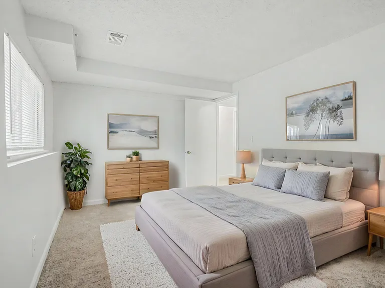 Master bedroom -virtual staging