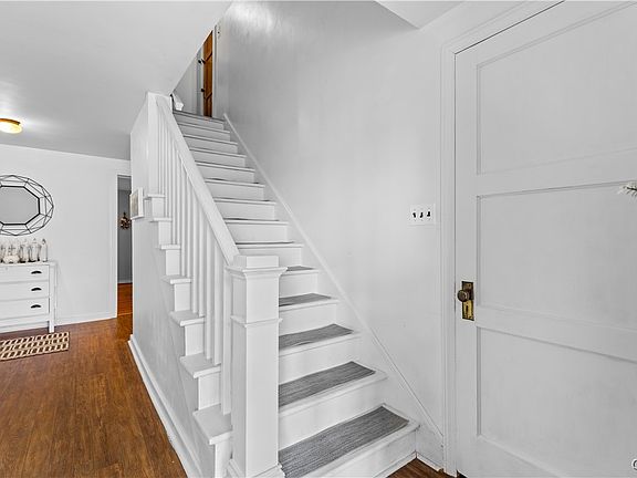 5th image of 111 East Rd