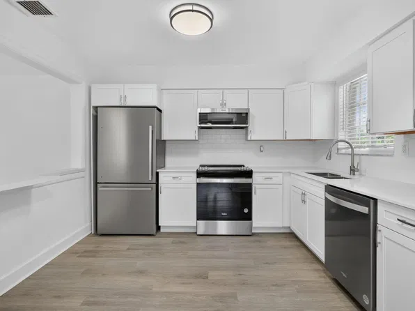 405 Southwind Dr, North Palm Beach, FL
