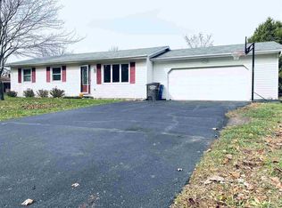 149 Nancy Ln, Pulaski, WI 54162