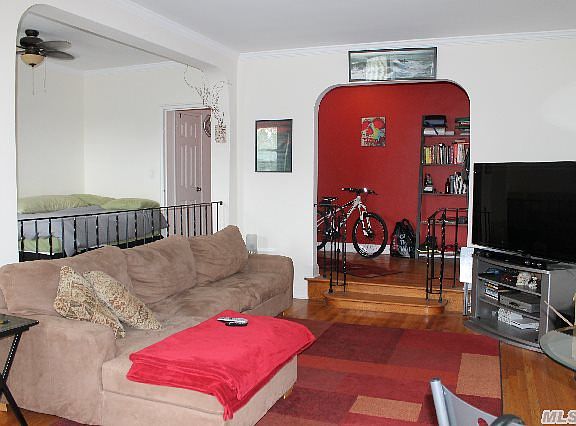 3rd image of 2 Herrick Dr APT 3H