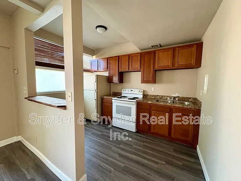 777 W Market St #C-2 — Photo 6