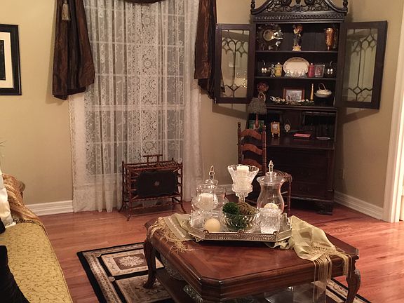 5th image of 19518 Oakmeadow Cir