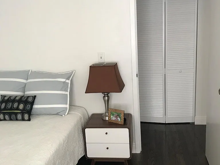 101 Old Ferry Rd #10C — Photo 16