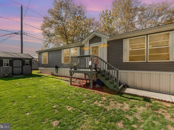 431 Hilton Head Ave, Carlisle, PA 17015