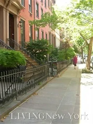 Rented by Living New York | media 10