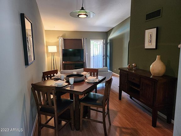 3rd image of 1449 E HIGHLAND Avenue #14