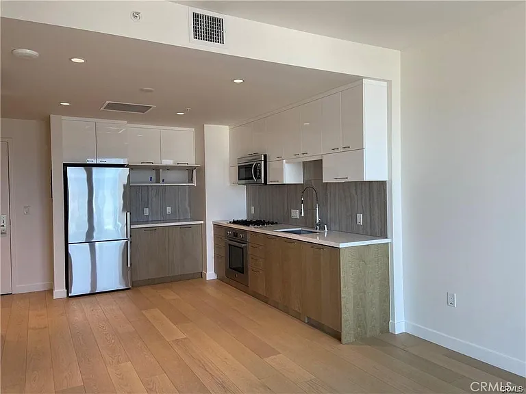 400 S Broadway Ave #2304 — Photo 5