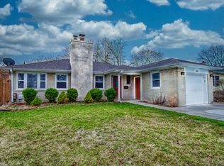 101 W Hickory Rd, Lombard, IL 60148