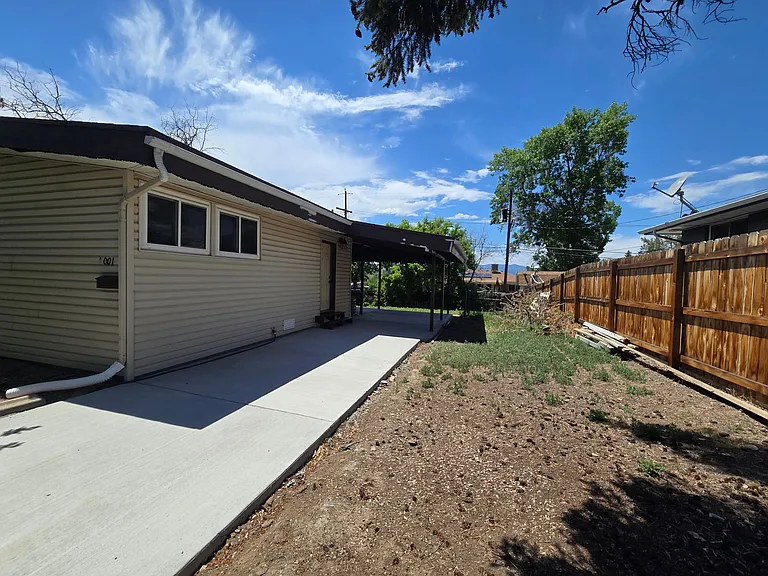 8001 Stuart St — Photo 17