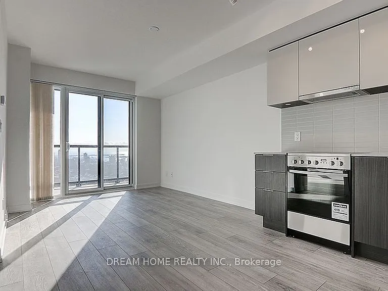 159 Wellesley St E #3304 — Photo 11