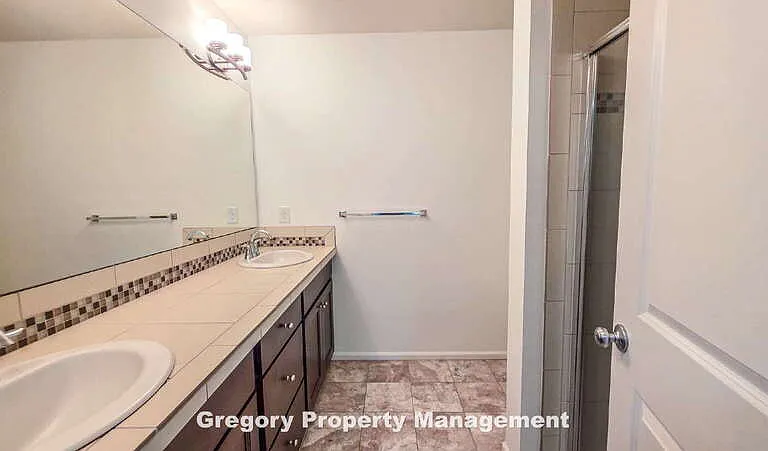10394 157th Pl NE #104 — Photo 34
