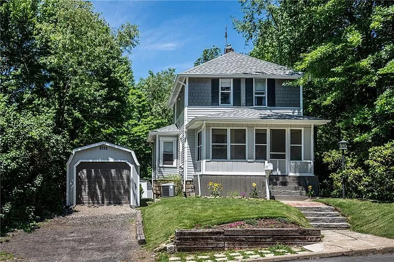 457 Tanner St photo 1