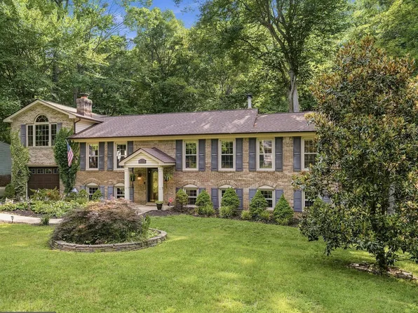5317 Lily Ct, La Plata, MD 20646