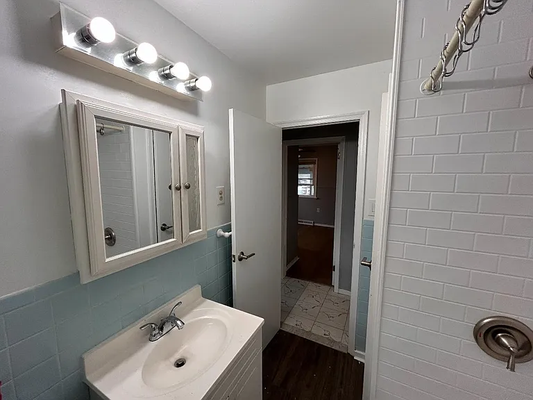 519 Ohio Ct — Photo 5