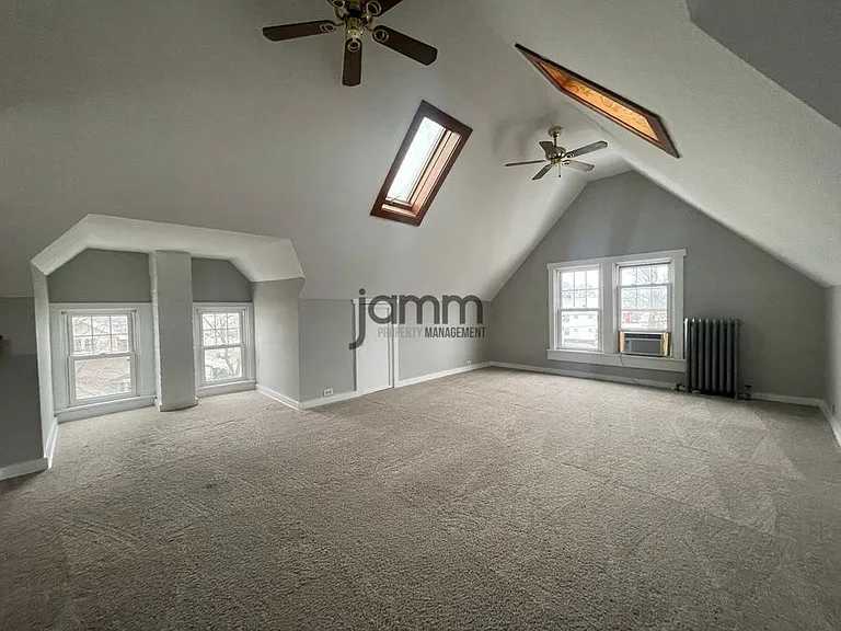 1548 Alameda Ave — Photo 8