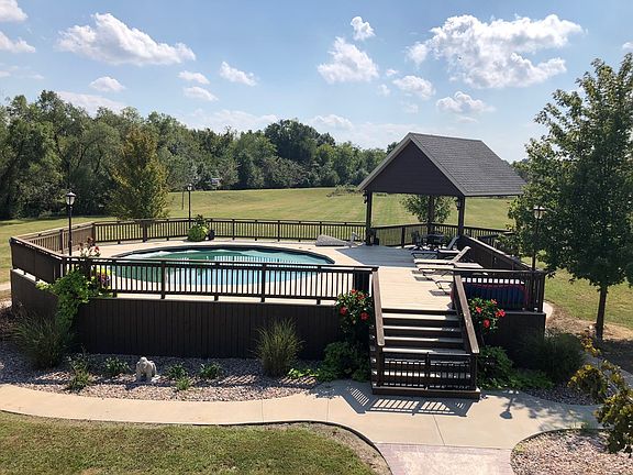 3rd image of 191 Deer Creek Ct