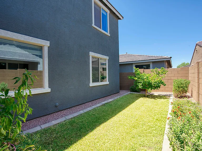 9318 E Sector Dr — Photo 23