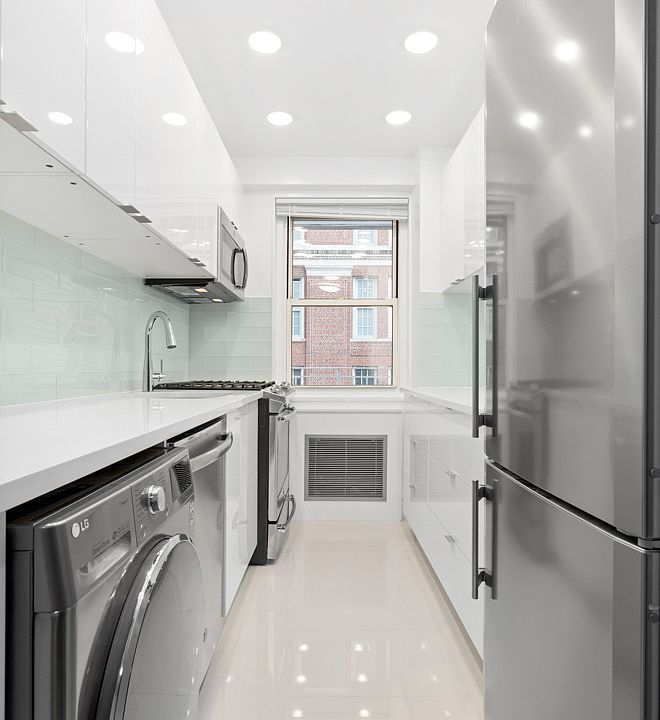 1st image of 301 E 66th St #3O