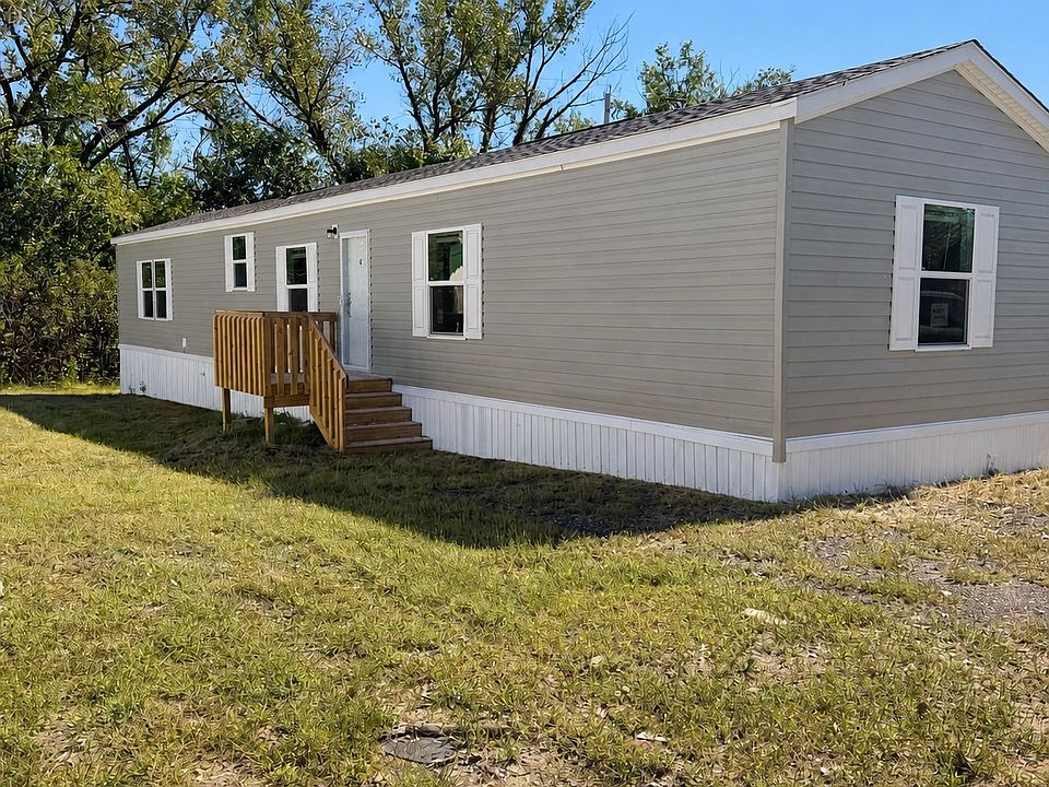 1st image of 514 Spruce St Lot 67