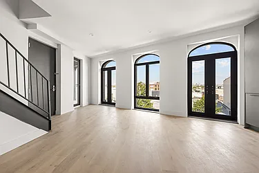 1048 Flushing Avenue, #4L