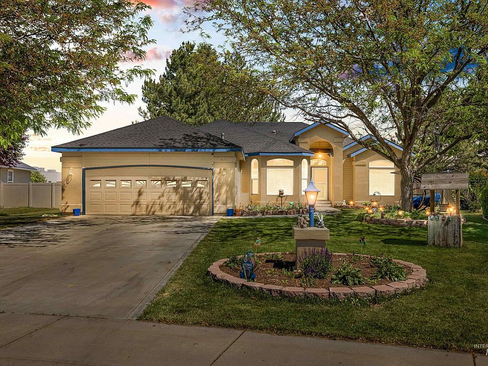 1st image of 421 Morning Sun Dr