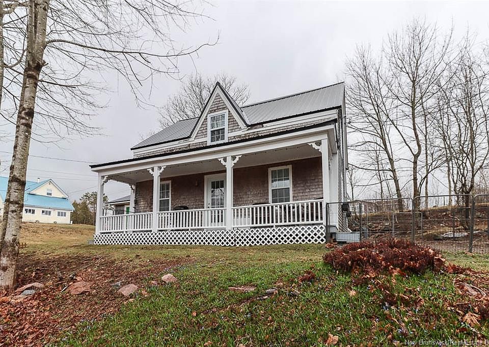 1st image of 10 Pancake Hill Rd